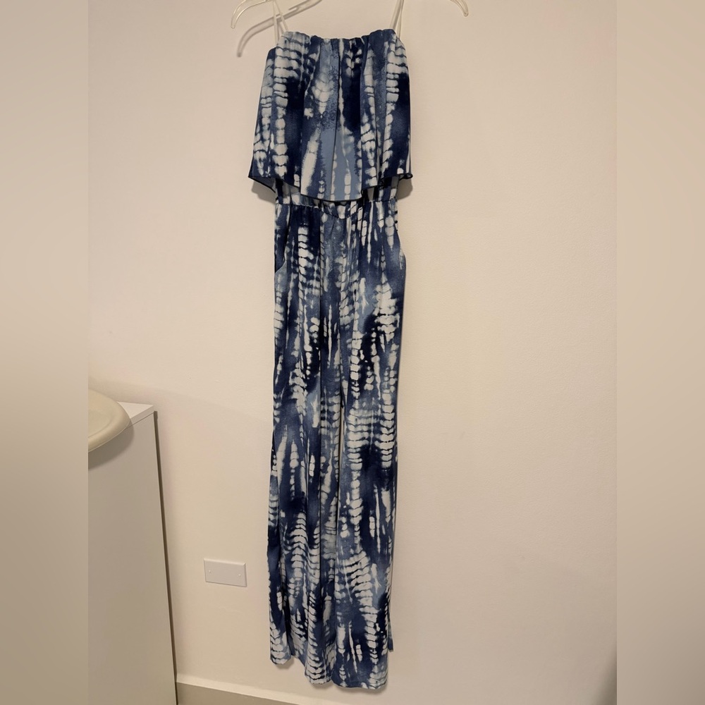 Tyche Navy and White Patterned Jumpsuit